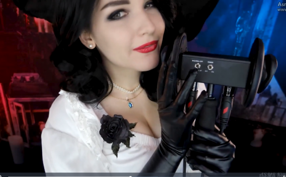 asmr kittyklaw dumitrescu ear licking-lcoser
