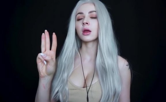 国外纹身妹子极致舔耳-lcoser