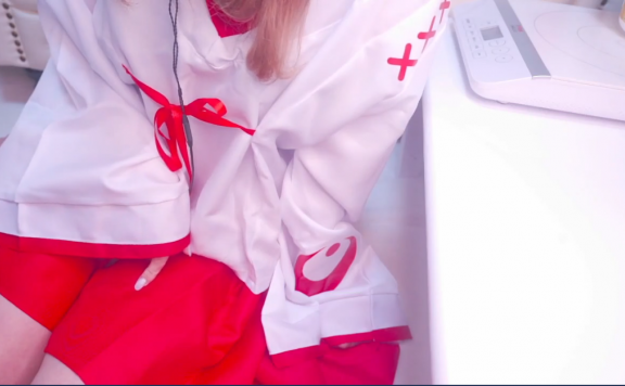 【高画質カメラ】巫女服で年越しソバ！今年も1年ありがとう♡【実写】- 20211231-lcoser