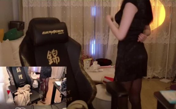 轩子巨二兔新平台近期直播合集-lcoser