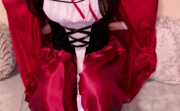 【実写ASMR】赤ずきんコスプレ耳舐め♡ – 20221028-lcoser