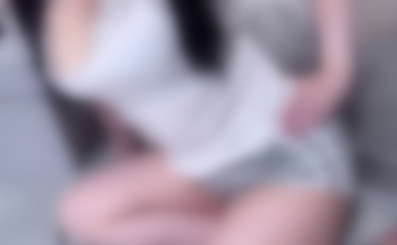 【実写ASMR】むちむちキャミソールホットパンツで体見せ耳舐め♡ – 2023_5_30-lcoser