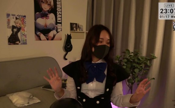 黒咲りん 那个换衣服的人偶不停地舔♡-lcoser