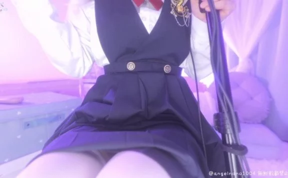 天使なの 输给诱惑舔耳朵了-lcoser