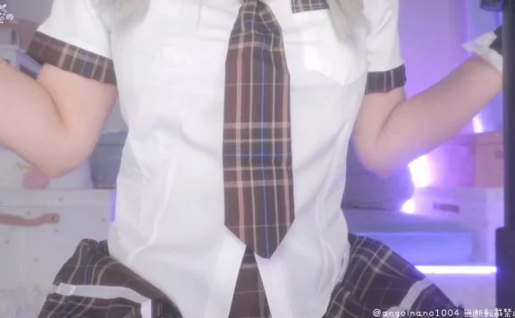 天使なの 舔耳的诱惑-lcoser